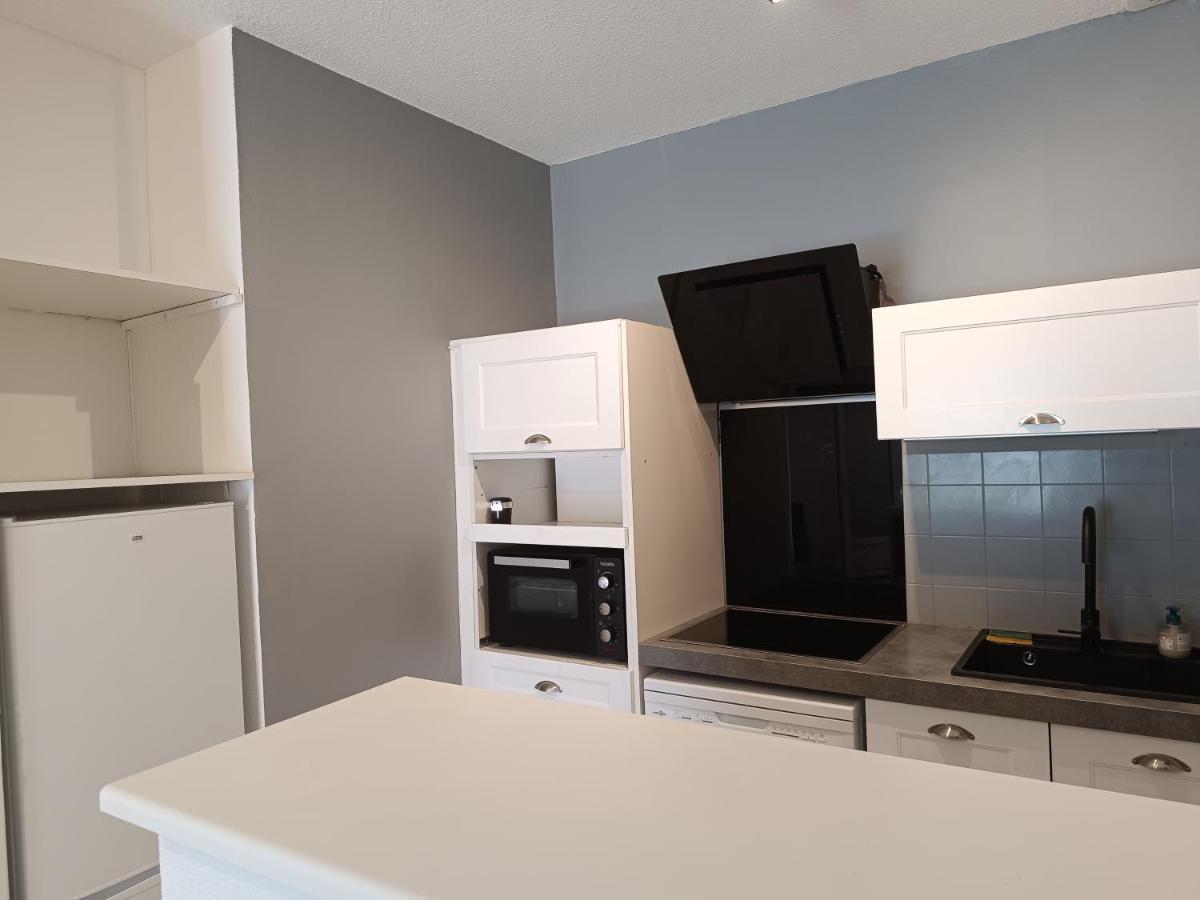 Appartement A 50 Metres De La Plage Фрежюс Экстерьер фото